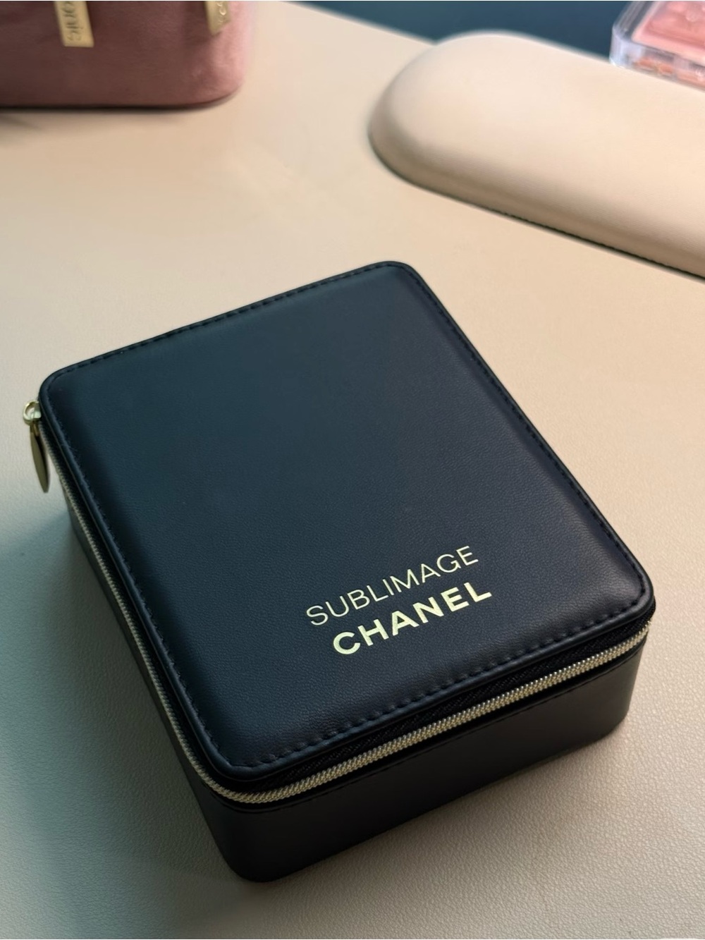 CHANEL Sublimage Black with Gold Logo Zip Cosmetic Case - Picture 3 of 5